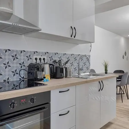 Hauteville Charming Apartment Grands Boulevards - 6P